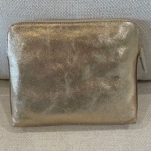 NWT India Hicks Gold Clutch